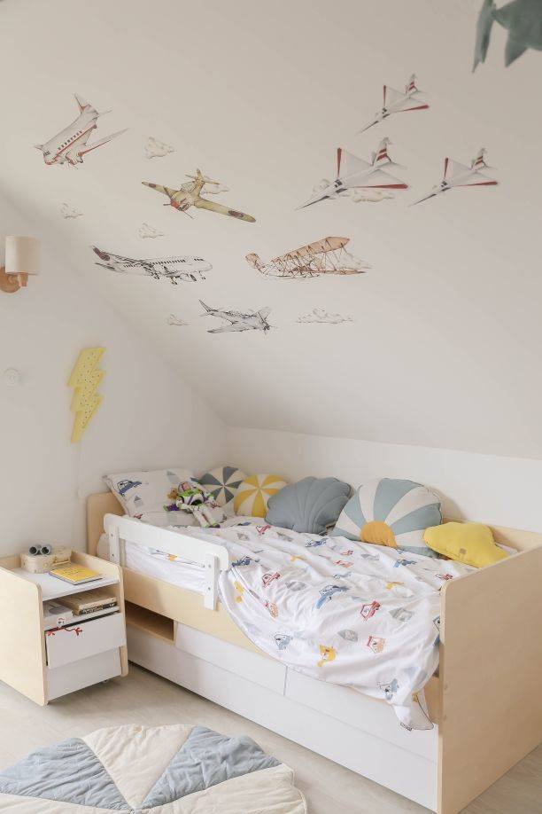 Cozy Leni - SO SIXTY Kinderbett 90 x 200 mit 2 kleinen Schubfächern & 1 großen Schublade für Gästebett | Weiß & Birke
